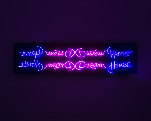 DREAM HOUSE