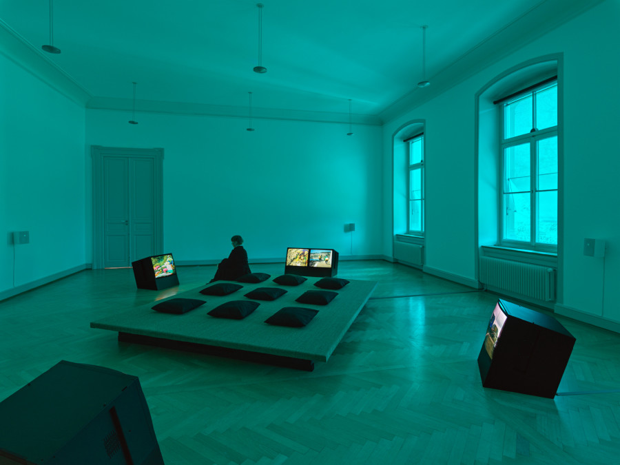 Ausstellungsansicht Mikhail Karikis, Voices, Communities, Ecologies., Foto: Stefan Altenburger - Mikhail Karikis, SeaWomen, 2012