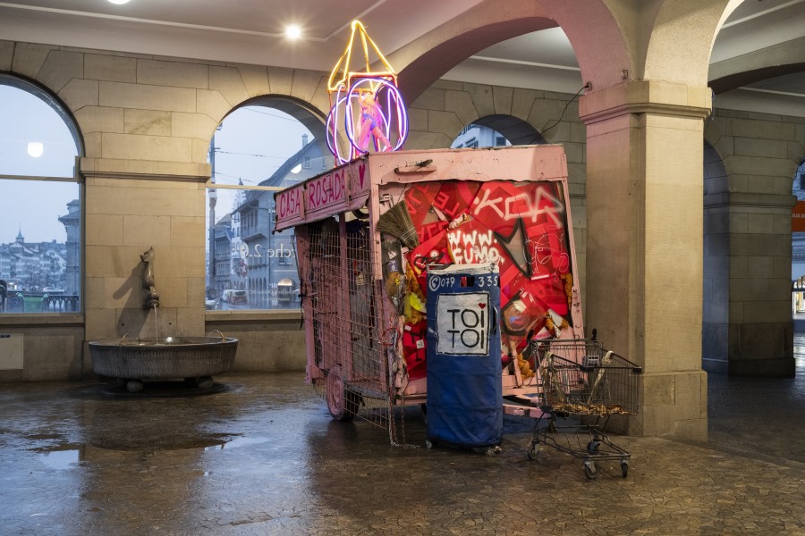 STUDIO FUMO, «LA CASA ROSADA», 2025. Foto: Zoe Tempest