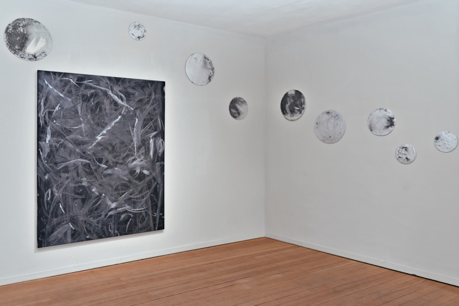 Exhibition view, Peppi Bottrop, MoonGoons, Galerie Knoell, 2023. © Courtesy of the artist and Meyer Riegger Berlin / Karlsruhe / Basel. Photo: Nicolás Sarmiento