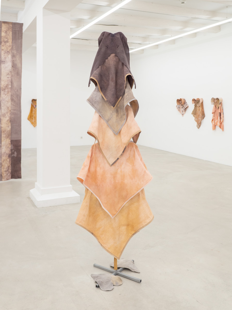 Worldly hearts pillar #1, Anna Reutinger, Second hand linen, cotton, iron sulfate, tannic acid, onion skins, madder, alder buckthorn, steel, 206 x 75 x 40 cm