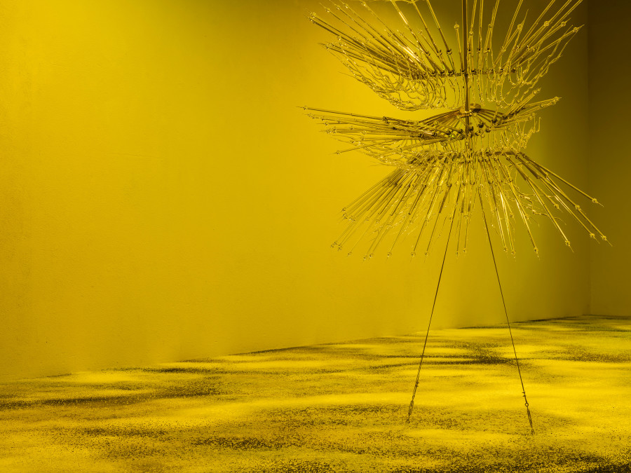 Exhibition View Duo Show Pauline Cordier & Rahel Oberhummer « Ce qui nous échappe » at Espace ContreContre, Saint-Maurice, 2026 / Photo: ©Etienne Malapert / Courtesy: The artists & EspaceContreContre. Disarmed — AP.1, borosilicate glass and stainless steel, sculpture: 154 × 110 × 110 cm, 2026