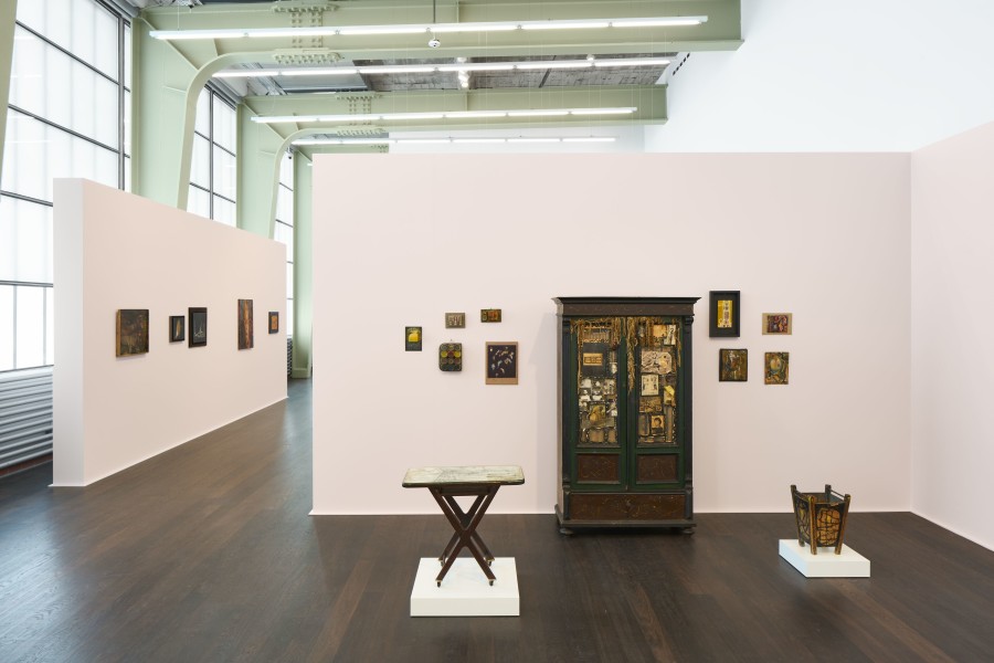 Installation view, ‘Erna Rosenstein’, Hauser & Wirth Zurich, Limmatstrasse, until 19 November 2022 © The Estate of Erna Rosenstein / Adam Sandauer. Courtesy Hauser & Wirth and Foksal Gallery Foundation. Photo: Jon Etter