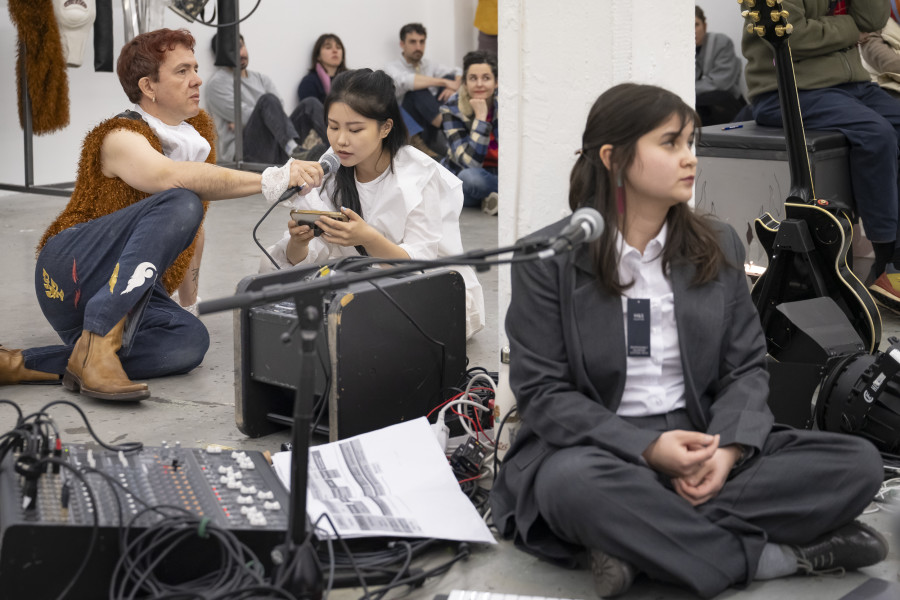 Nicola Genovese, Desireless, performance (with Patricia Meier, Daeun Park), curated by Francesco Urbano Ragazzi, produced by Fabriktheater Rote Fabrik, 2023.