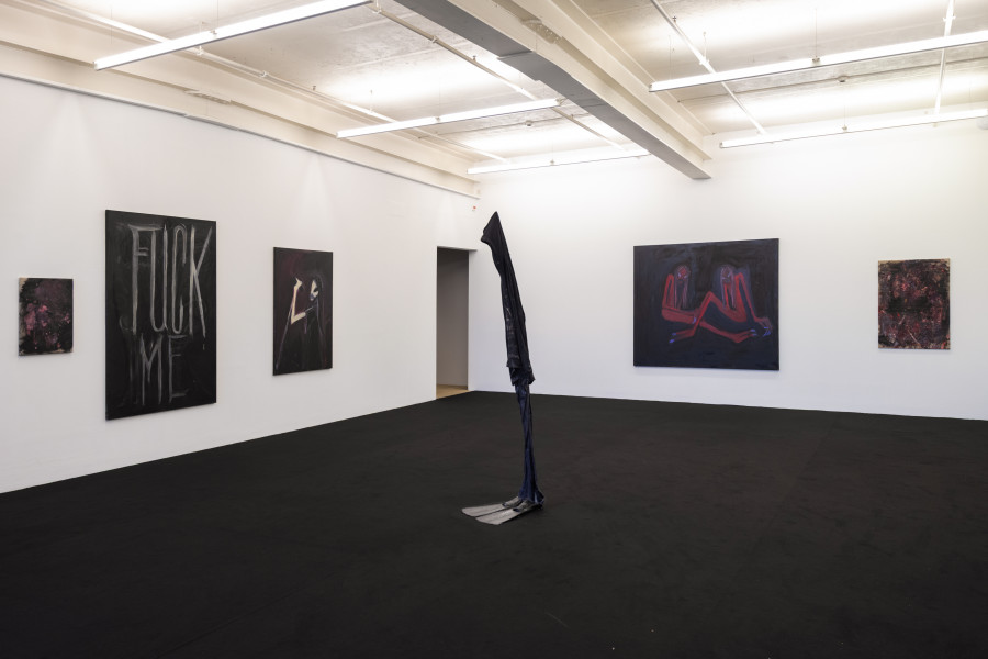 Installation view, Tobias Spichtig, Heavy Mental, Galerie Peter Kilchmann, Zürich, 2025.