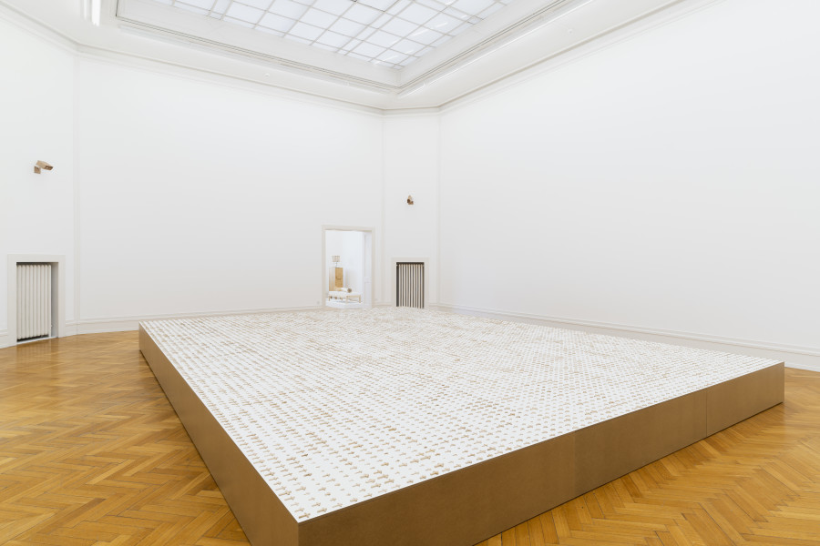 Jean-Frédéric Schnyder, das Andere, 2014–2021, Detail, Holz geschnitzt, 14‘400 Teile (Version Kunsthalle Bern: 9‘216 Teile). Courtesy Eva Presenhuber Zürich / New York. Photo: Gunnar Meier