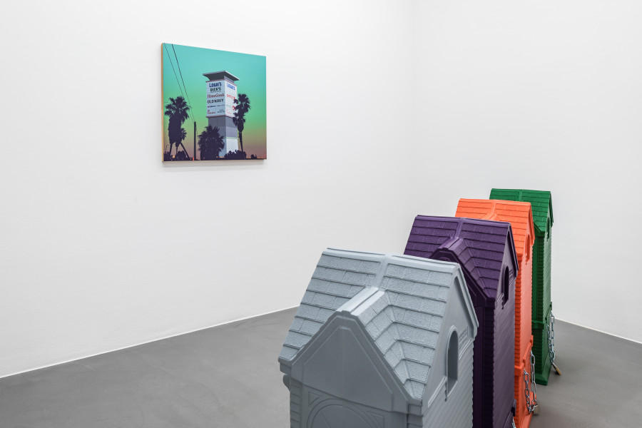 Exhibition view, Rita McBride & Glen Rubsamen, Daily Echo Free Mirror, Mai 36 Galerie, 2023. Photo credits: Peter Baracchi
