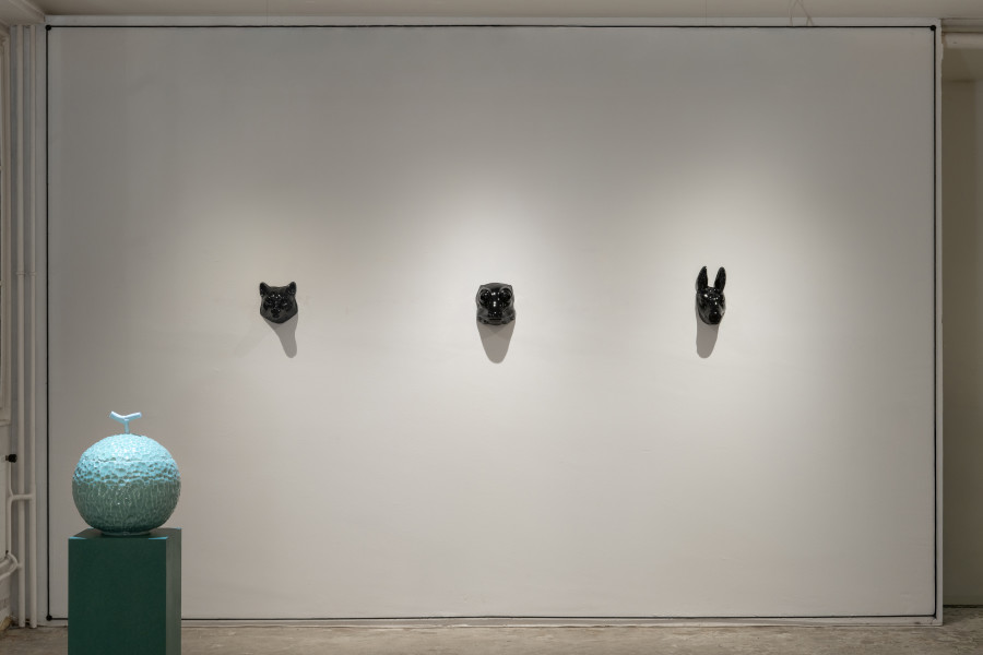 Exhibition view, Mystery Box, suns.works, Zürich, 2025-2026. Photography: Claude Barrault and Maurice Haas. ©2025 the artists and suns.works