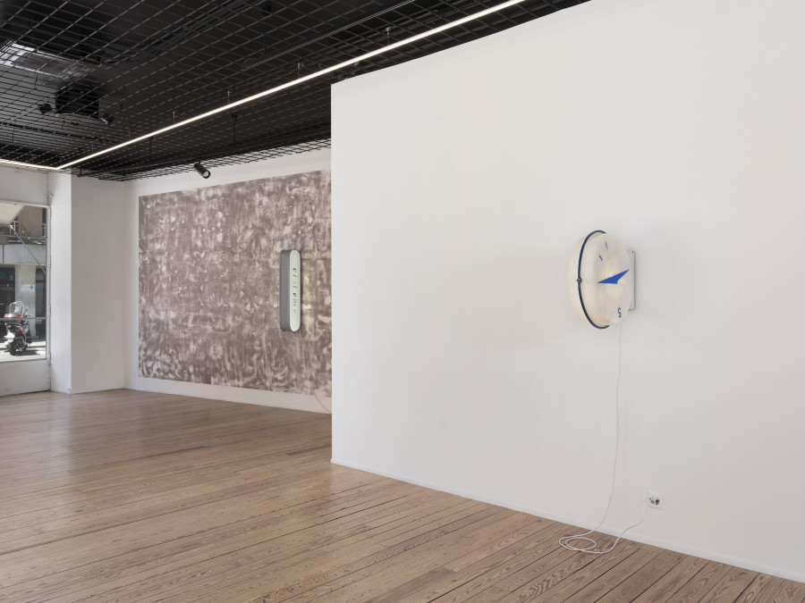 Exhibition view, Gina Proenza, Patron / Partner, galerie lange + pult, Geneva, 2026. Photo credit: © Julien Gremaud