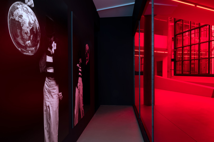 Exhibition view, Carrie Mae Weems, The Evidence of Things Not Seen, Kunstmuseum Basel, 2023-2024. © bei der Künstlerin / the artist. © Carrie Mae Weems. Courtesy of the artist, Jack Shainman Gallery, New York and Galerie Barbara Thumm, Berlin. Photo Credit: Gina Folly