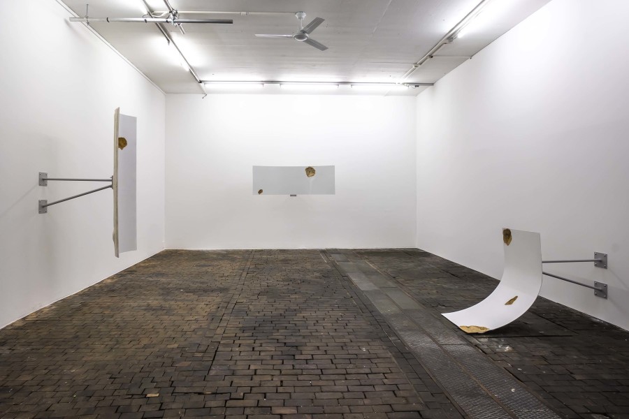 Exhibition view of Bourses de la Ville de Genève 2022 at Centre d’Art Contemporain Genève (02.09‒02.10.2022). © Centre d’Art Contemporain Genève. Photo : Julien Girard
