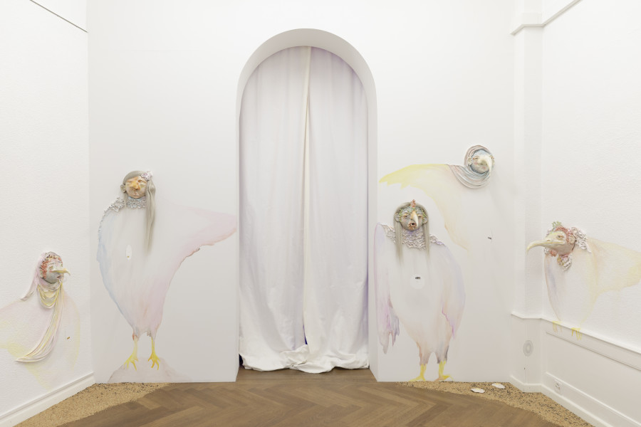 Madison Bycroft, KRONE COURONNE, 2025. Credit photo: © Michal Schorro