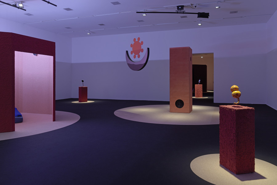 Evan Ifekoya, ~ Resonant Frequencies, Exhibition view Migros Museum für Gegenwartskunst, photo: Stefan Altenburger Photography, Courtesy the artist