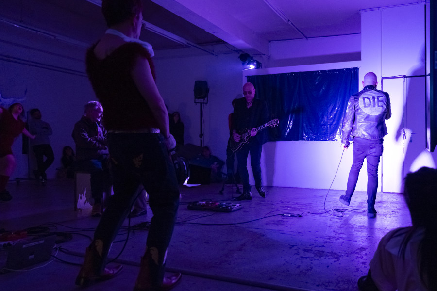Nicola Genovese, Desireless, performance (with They Die), curated by Francesco Urbano Ragazzi, produced by Fabriktheater Rote Fabrik, 2023.
