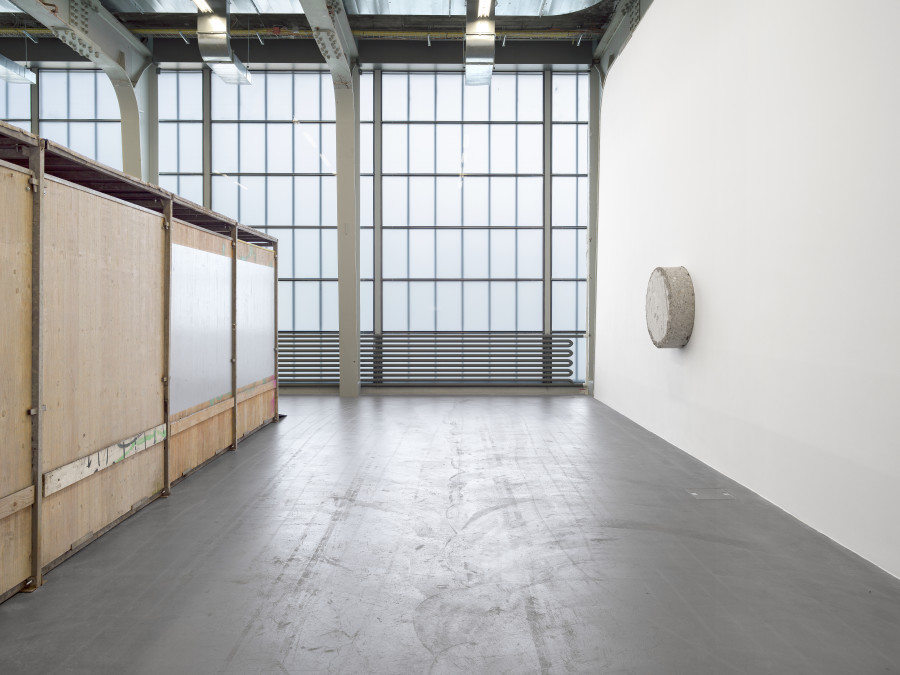 Klara Lidén, Over out und above, Kunsthalle Zürich, 2025. Image: Cedric Mussano