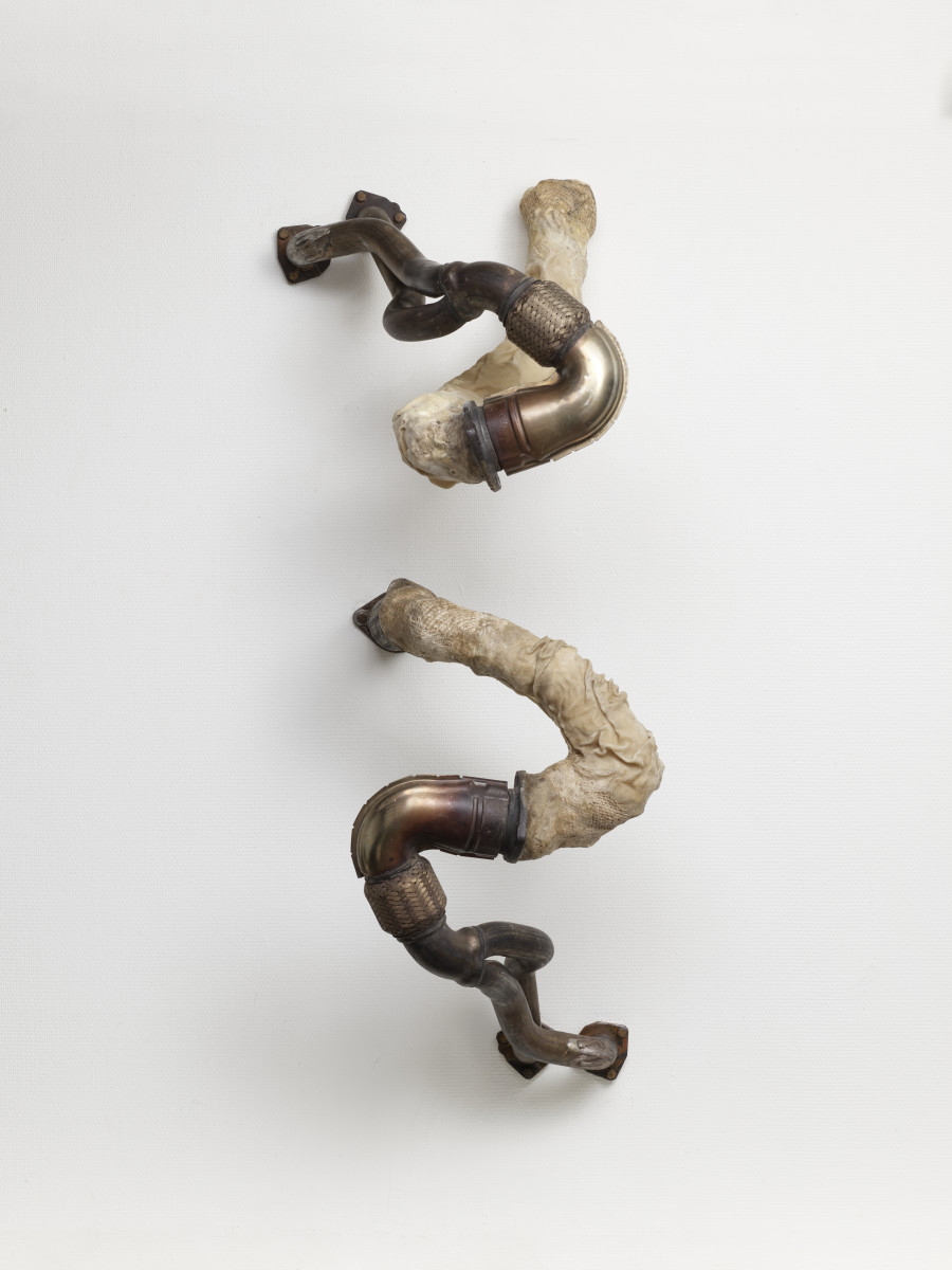 Mónica Mays, Get rid, 2025, Found exhaust system, vellum, wax, 45 x 48 x 43 cm, Inv.-Nr. 249-70. Get ridden, 2025, Found exhaust system, vellum, wax, 45 x 55 x 70 cm, Inv.-Nr. 249-78. Blue Velvet, Zurich, Switzerland, 2025, Photo: Felix Jungo
