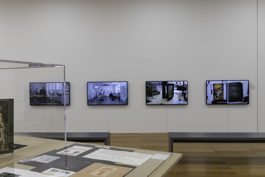 Exhibition view, Artist’s Choice: Bethan Huws, 1.3.–1.9.2024, Kunstmuseum Liechtenstein, Vaduz. Photo: Alicia Olmos Ochoa. © Kunstmuseum Liechtenstein / 2024, ProLitteris, Zurich