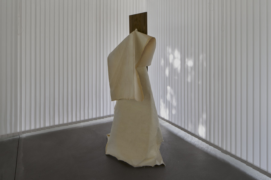 Azize Ferizi, holy , 2025. Photo: Guillaume Python. Courtesy of the artist and Kunsthalle Friart Fribourg