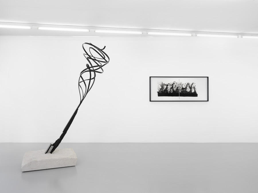 Exhibition view, Pablo Reinoso, Trames, Xippas Geneva, 2021-2022. Photo: Julien Gremaud