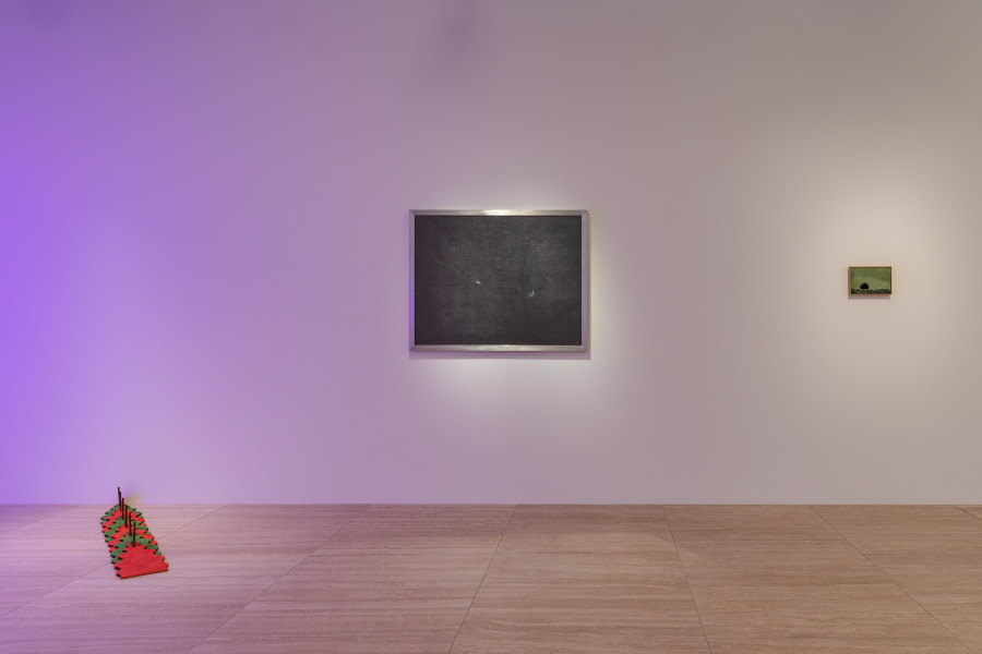 Left: Sam Porritt, Procession, 2021. Middle: Fiona Banner aka The Vanity Press, B o n e s, 2002. Right: Fiona Banner aka The Vanity Press, Avenir, 2018. Photo: Kilian Bannwart