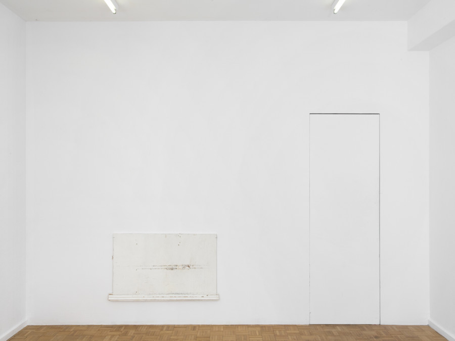 Exhibition view, Emily Barker, Wall Works, Sentiment, 2023. Photo credit: Philipp Rupp / Julien Gremaud. Courtesy of the artist and Sentiment