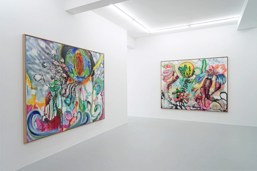 Left: Losing Head and Heart, 2020. Tusche, Pigmente, Oel, Acryl, Sprayfarbe und Acrylpaste auf Leinwand, 195 x 240 cm / Right: Close to Me, 2020/21. Ink, oil, acrylic and spray paint on canvas, 195 x 240 cm