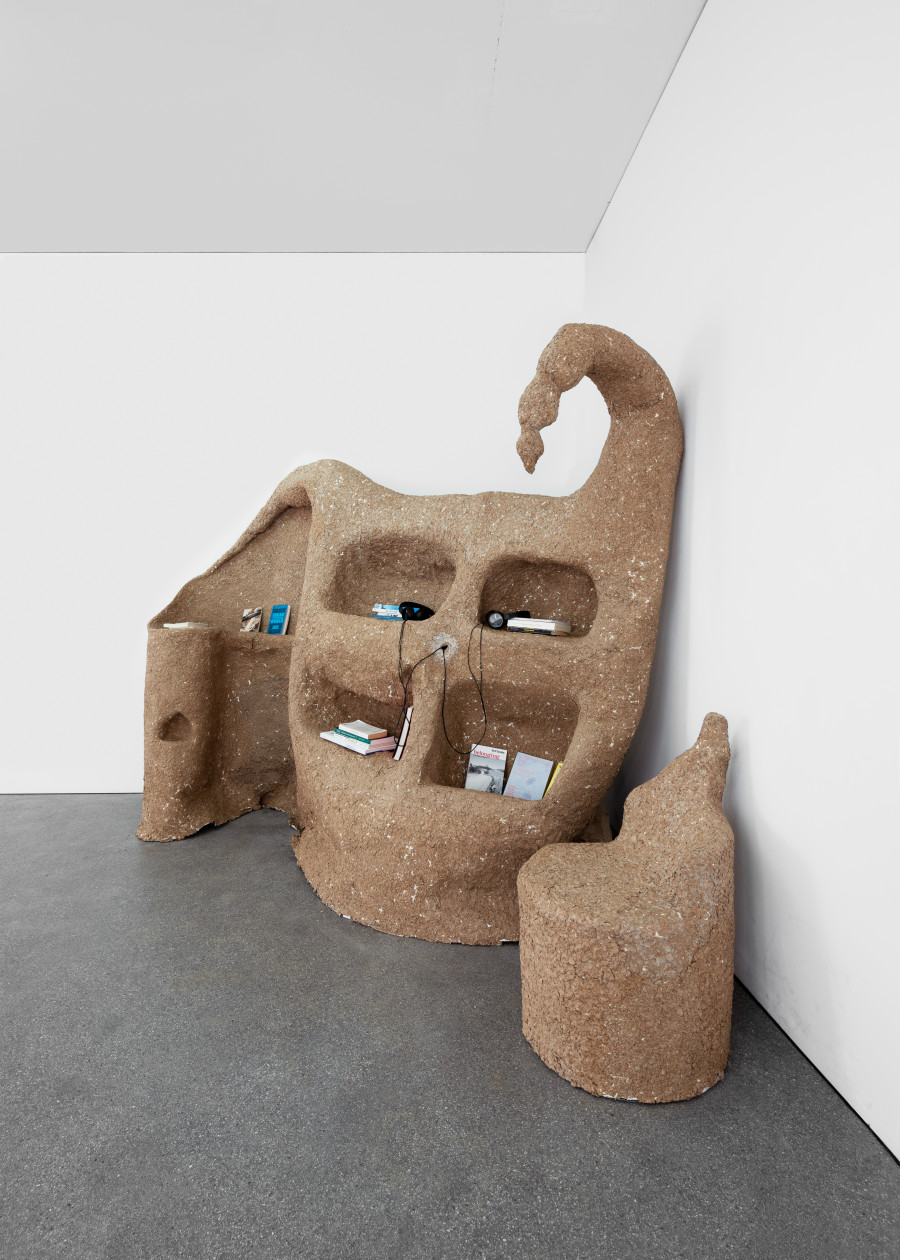Exhibition view, Courants soniques, Lisa Mazenauer & Emilie Moor, Espace 3353, 2024. Photo credit: Thea Giglio