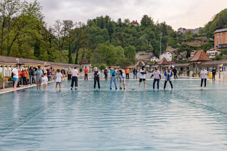 Live Performance Ei Arakawa, Don't Give Up, 13.05.2023, Les Bains de la Motta, Kunsthalle Friart Fribourg. Photo Julie Folly