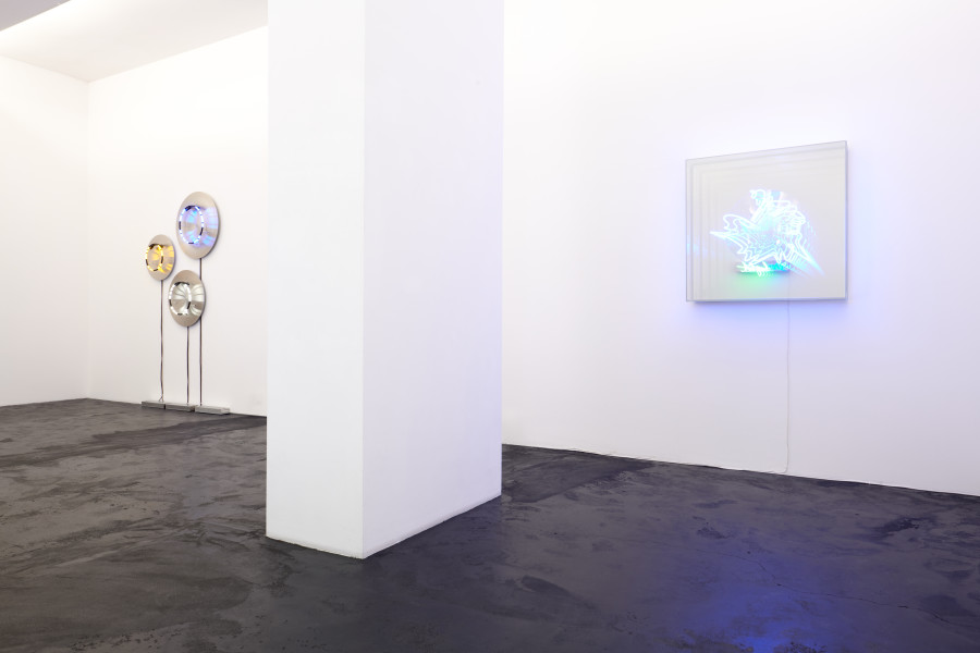 Brigitte Kowanz, Alejandra Seeber «Summer–Insert», Installation view Häusler Contemporary Zurich, 2023, photo: Mischa Scherrer