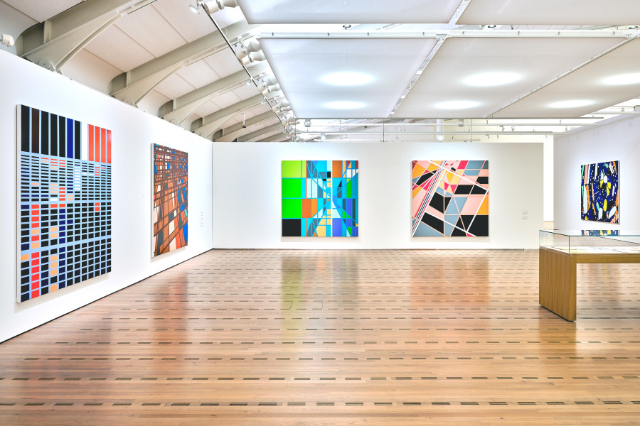 Installation view, Sarah Morris, All Systems Fail, Zentrum Paul Klee, Bern, 29.3. – 4.8.2024. Photo: Rolf Siegenthaler