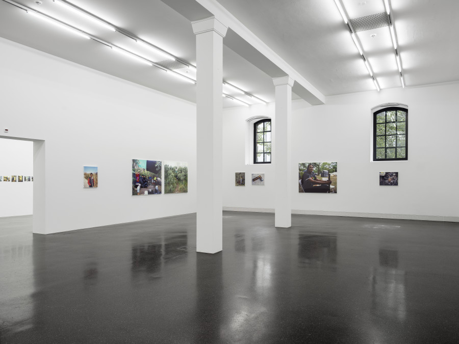 Installation view, Bruno Serralongue, Pour la vie, Galerie Francesca Pia, Zurich, 2022. Photo: Cedric Mussano