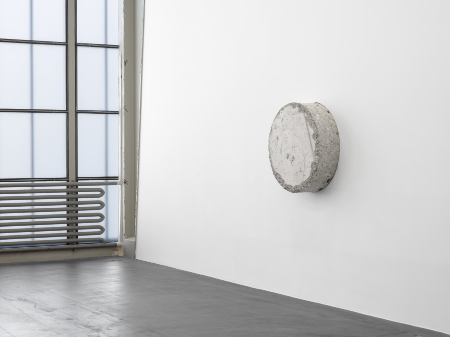 Klara Lidén, Over out und above, Kunsthalle Zürich, 2025. Image: Cedric Mussano