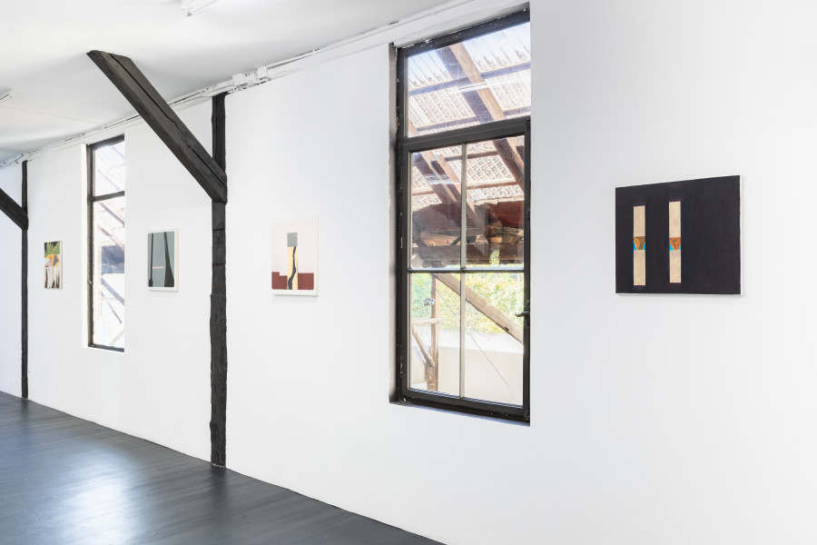 Valentin Hauri, The Cave, 2009, Paris (Sandcastles), Fur (Sandcastles), One of Each, 2022, oil on canvas, 50 x 45 cm. Photo: Kilian Bannwart