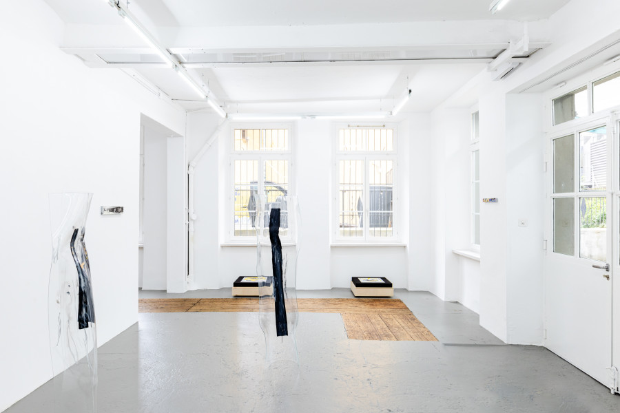 Installation view, The Incident Ray, Sebastian Haas & Sebastian Burger, KALI Gallery, Credits: Photos by Kim da Motta, KALI Gallery Lucerne 2023