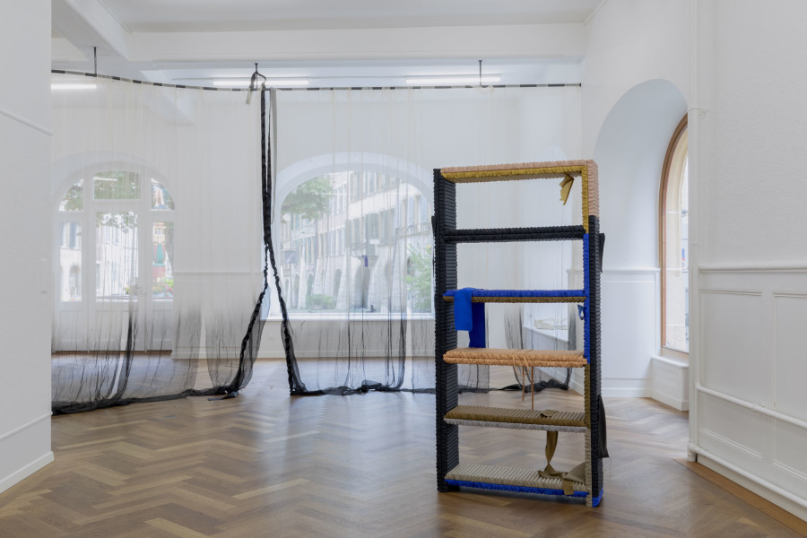 Installation view, MUMBLES SLIDE ALONG THE SLEEVE, KRONE COURONNE, 2023. Credits © Guadalupe Ruiz