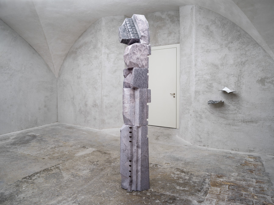 Exhibition view Ceylan Öztrük «Pink Tabula Rasa», Cabaret Voltaire 2023; Ceylan Öztrük, Phantasm Manifesto: 5 Pieces, 2023. Photo: Cedric Mussano.