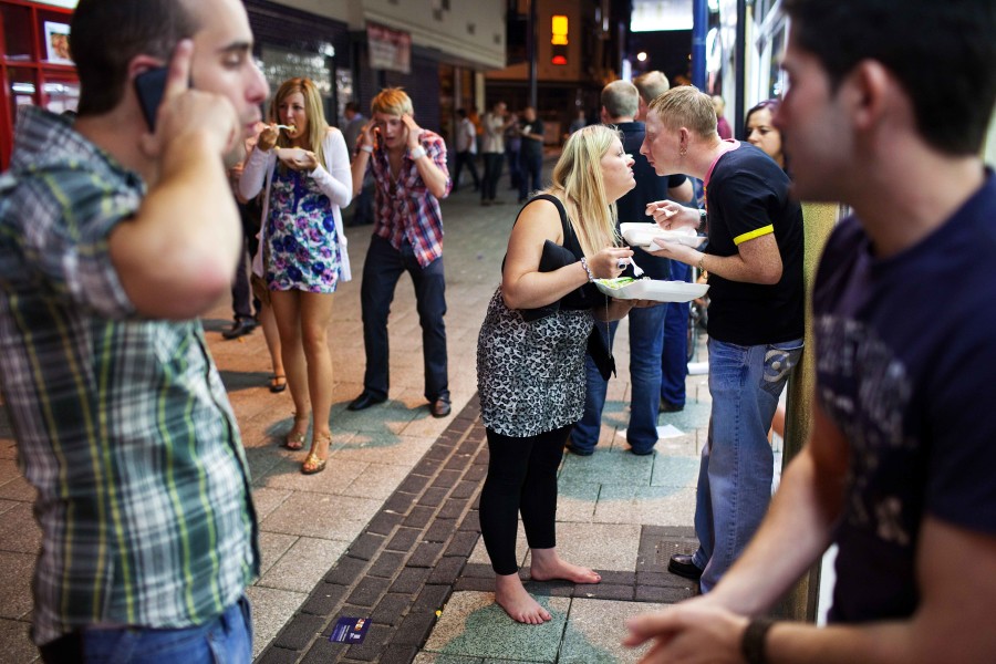 Maciej Dakowicz, Untitled, from the series Cardiff After Dark, 2005–2011 © Maciej Dakowicz