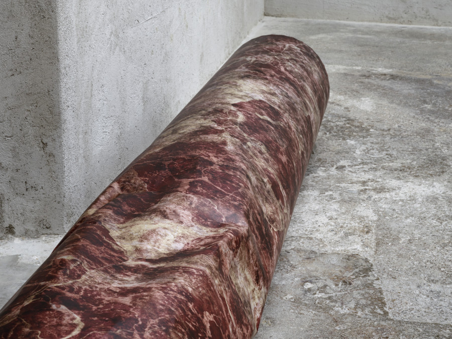Exhibition view Ceylan Öztrük «Pink Tabula Rasa», Cabaret Voltaire 2023; Ceylan Öztrük, Phantasm Manifesto: Column II, 2023. Photo: Cedric Mussano.