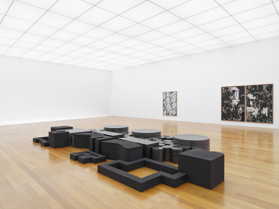 Installation view, Barry Le Va, In a State of Flux, 26.04.–29.09.2024, Kunstmuseum Liechtenstein, Vaduz. Photos: Stefan Altenburger Photography, Zurich. © Estate of Barry Le Va, David Nolan Gallery, New York / Kunstmuseum Liechtenstein