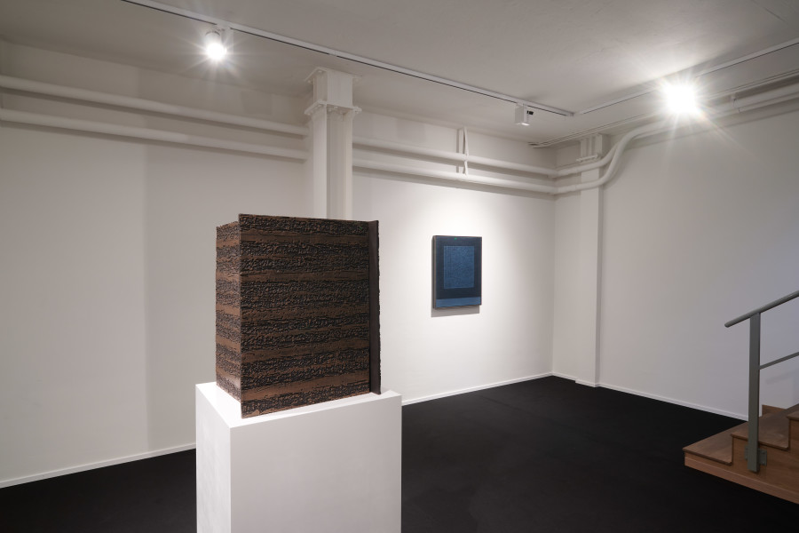 Installation shots of "After the storm" with works by Idris Khan and Annie Morris exhibited at Galerie Fabian Lang, Zurich, (9 June 2023 - 29 July 2023). Credit: Courtesy of artists and Galerie Fabian Lang. Copyright: © Fabian Lang