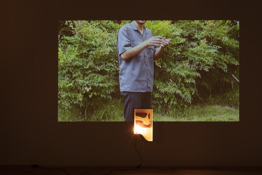 Exhibition view, Monika Emmanuelle Kazi – Handshake, sic! Elephanthouse, 2021. Photo credit: Andri Stadler