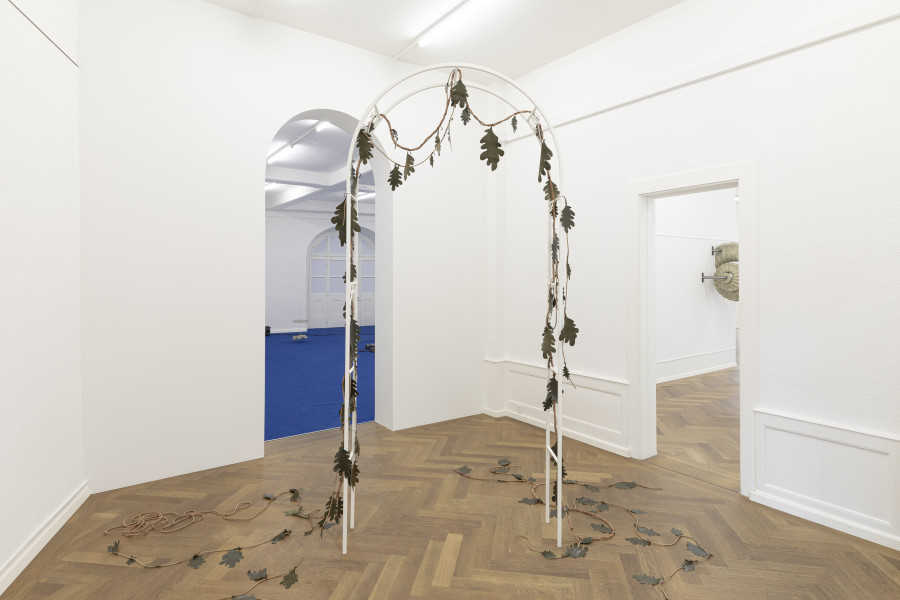 Installation view, FIRST IMPRESSIONS, KRONE COURONNE, 2024. Photo credit: © Michal Florence Schorro