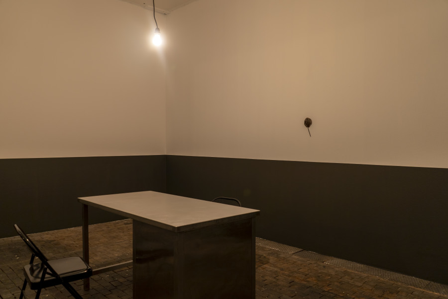 Vue d’exposition de Dialogue of the Dogs de Will Benedict au Centre d’Art Contemporain Genève (15.10.2022‒18.12.2022). © Centre d’Art Contemporain Genève. Photo : Julien Girard