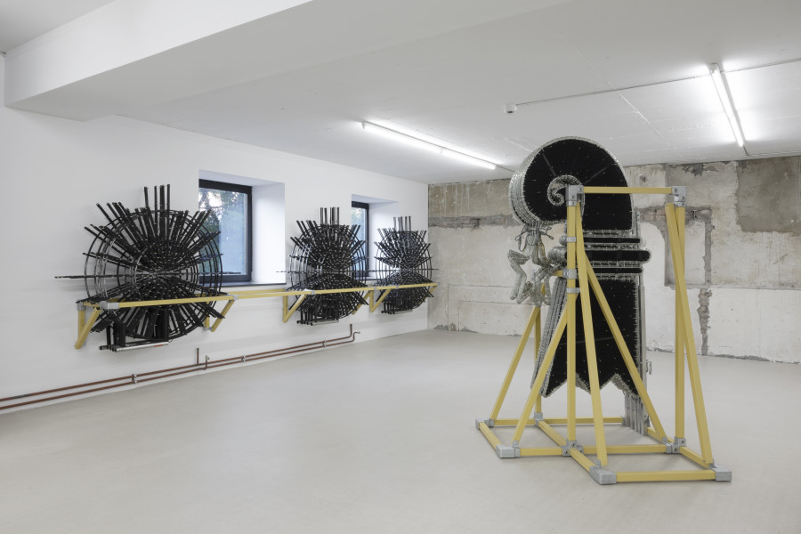 Recess and Incline (Basel, CH), 2023, steel, powder coating, aluminum joints, Christmas lights, dimensions variable. Photography: Gina Folly / all images copyright and courtesy of the artist and For