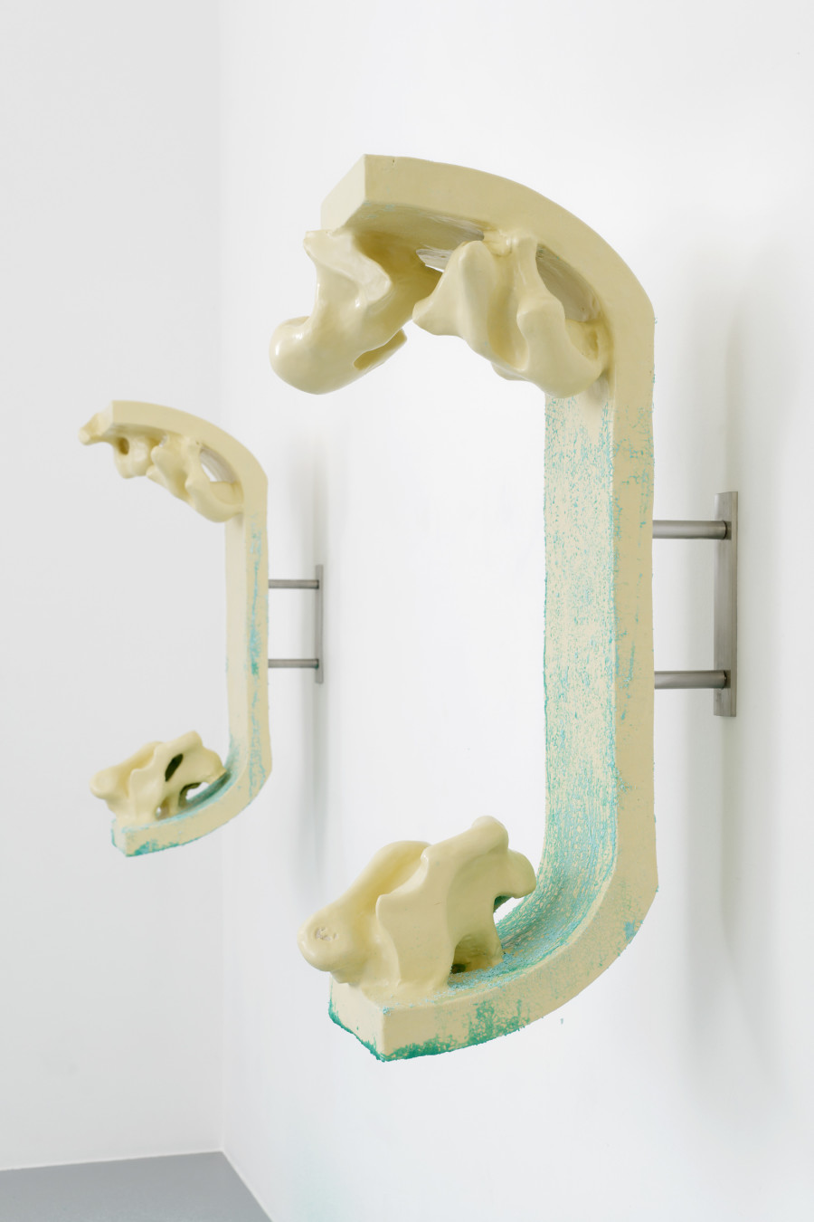 Exhibition view, Isabelle Andriessen, BUNK, CAN Centre d’art Neuchâtel, 2021. Photography: Aurélien Mole / all images copyright and courtesy of the artist and CAN Centre d’art Neuchâtel.