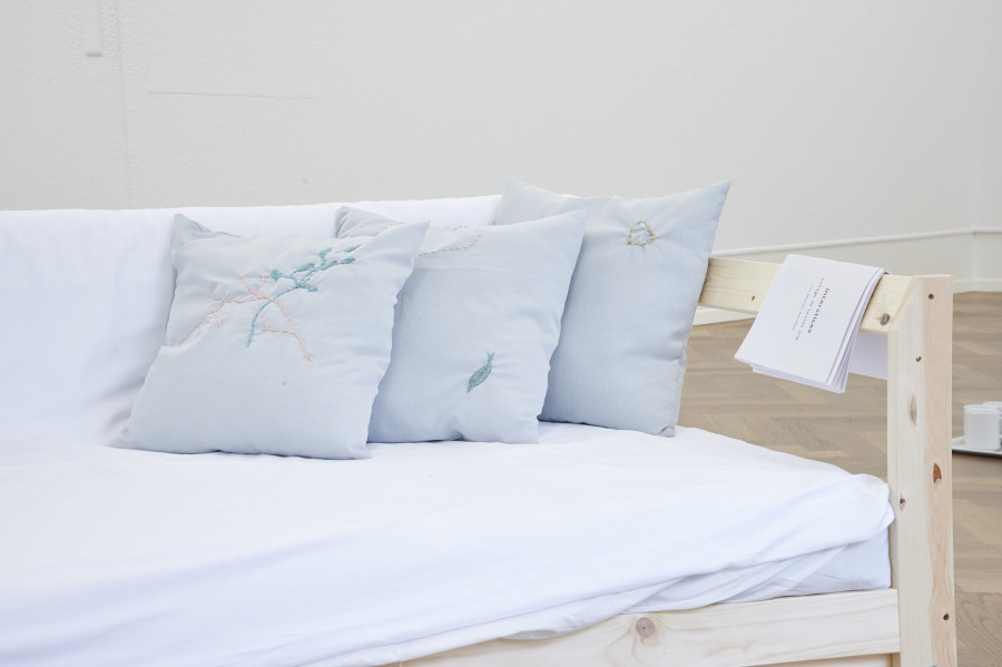 Installation view, Sweet Crip, KRONE COURONNE, 2023. Credits © Alizée Quinche