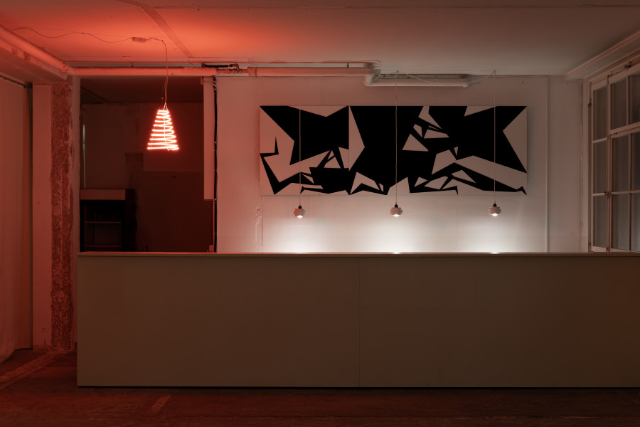 Exhibition view, Mystery Box, suns.works, Zürich, 2025-2026. Photography: Claude Barrault and Maurice Haas. ©2025 the artists and suns.works