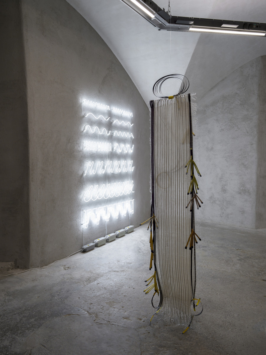Exhibition view Sophie Taeuber-Arp / Mai-Thu Perret «Ich bin wü ü ü ü ü ü ü ü tend», Cabaret Voltaire 2022; Mai-Thu Perret, Untitled (Different Ways), 2022; Elsi Giauque, Demoiselle, 1981. Photo: Cedric Mussano