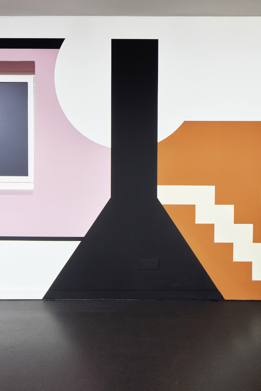 Exhibition view, Laura Mietrup, WHITE WHITE NOISE, Zimmermannhaus Brugg, 2025. passage, Zimmermannhaus © Kaspar Ruoff