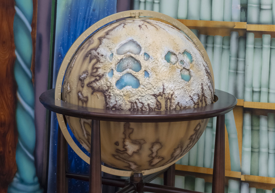 A delicate system (Fortuna J5), 2021, Globe, mixed media 100 x 65 x 65 cm / Picture: Flavio Karrer / Courtesy: the Artist and Plymouth Rock